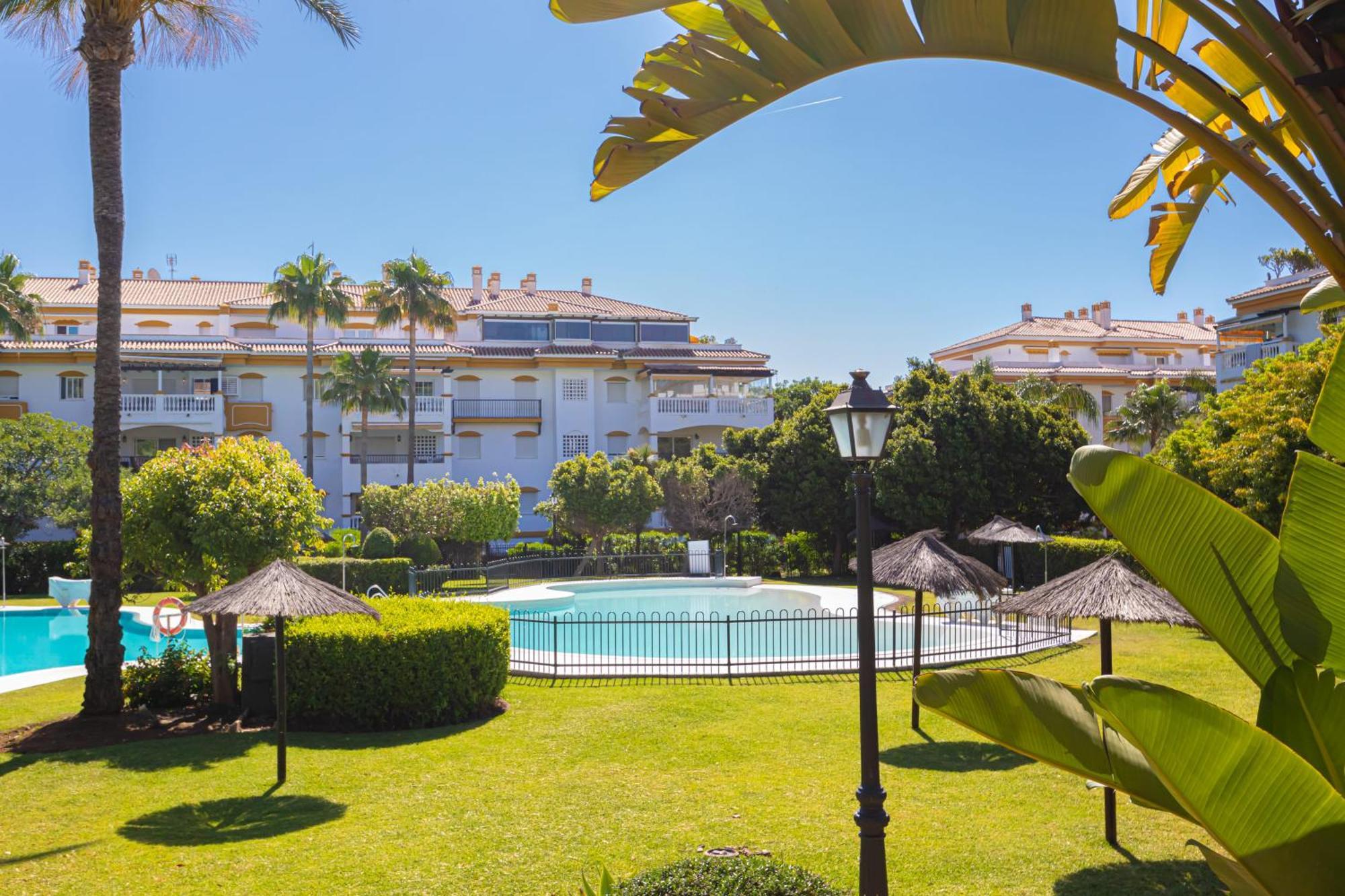 Apartamento Dama De Noche L - Puerto Banus Marbella Eksteriør billede