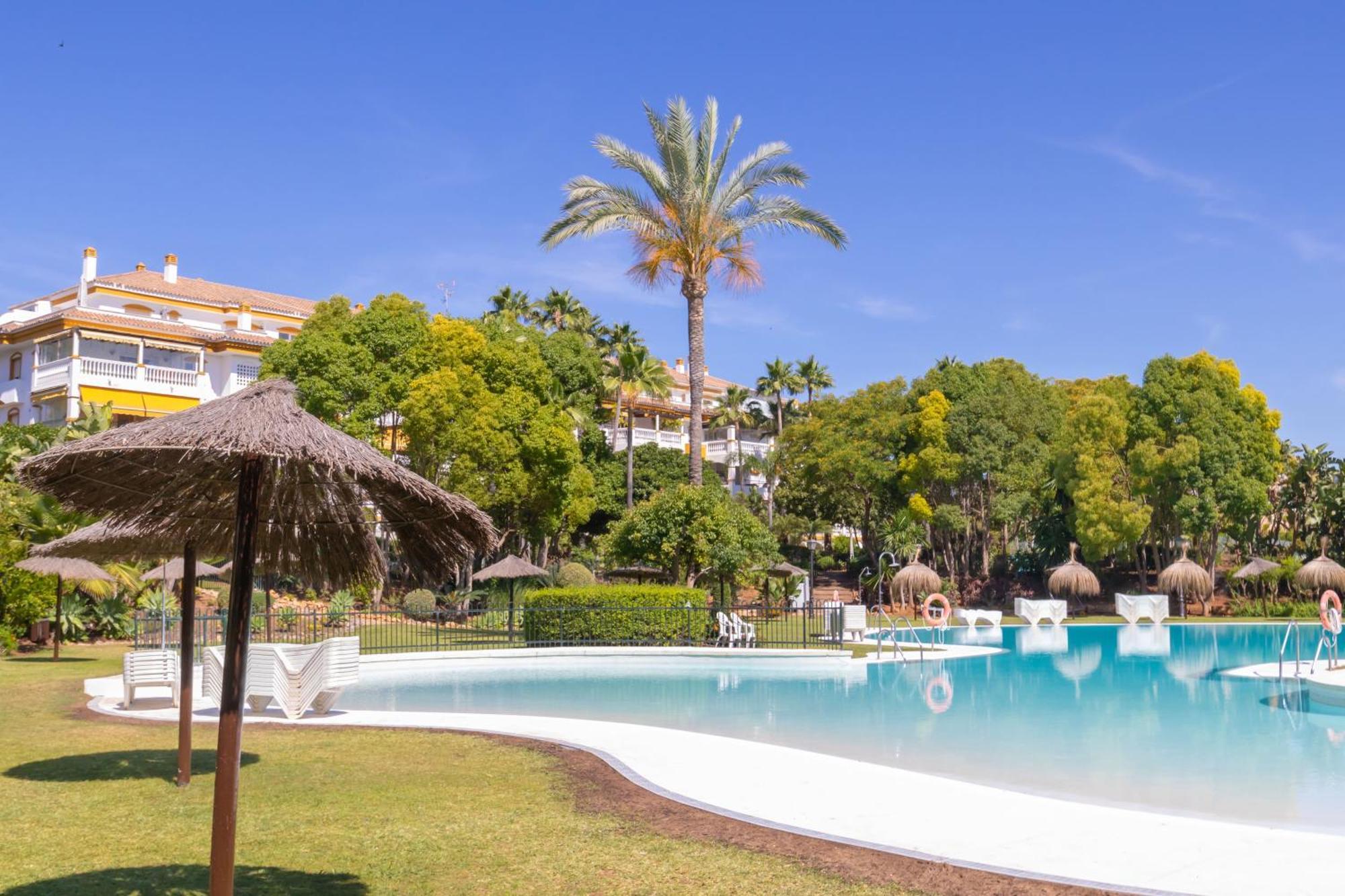 Apartamento Dama De Noche L - Puerto Banus Marbella Eksteriør billede
