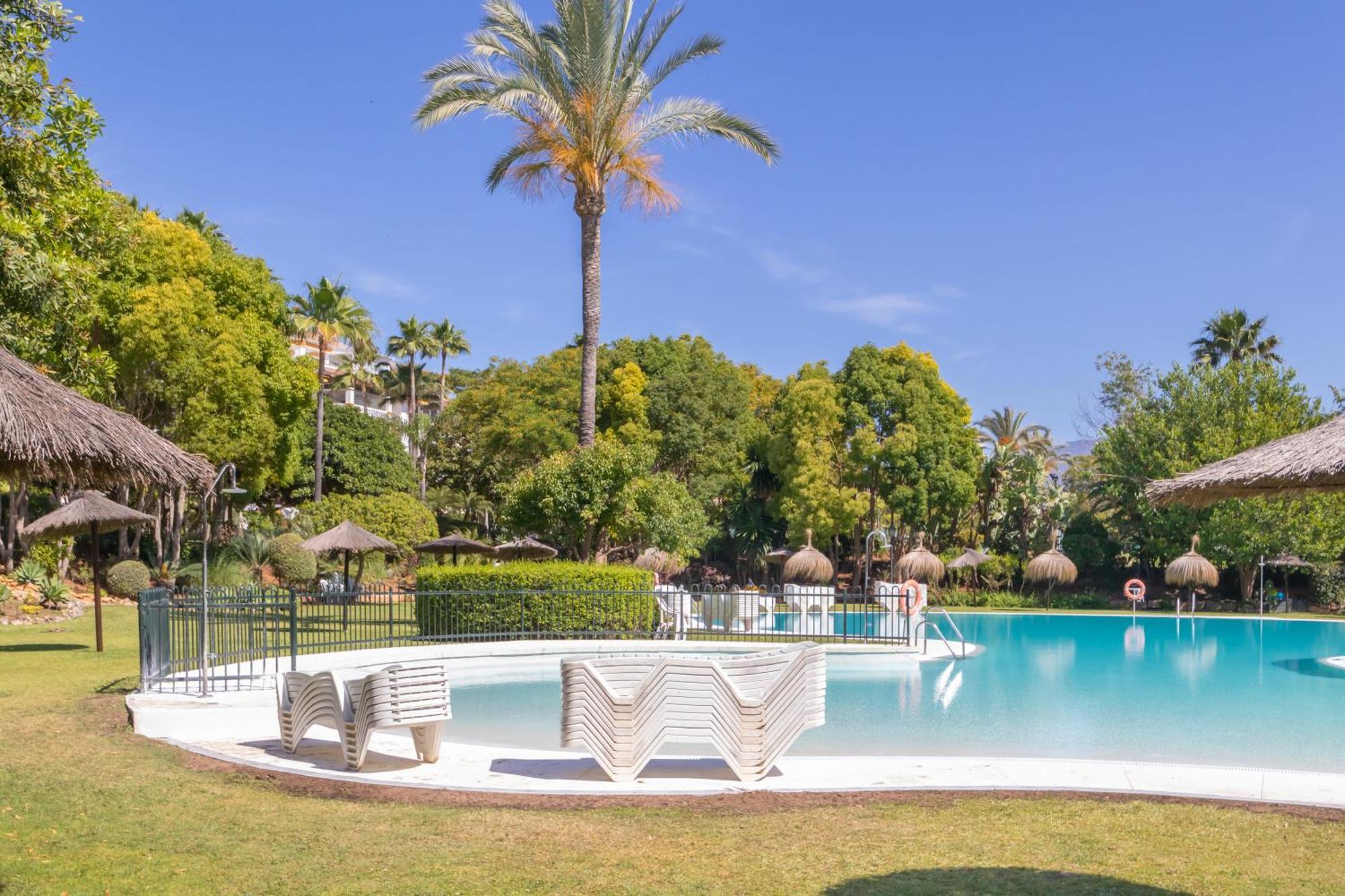 Apartamento Dama De Noche L - Puerto Banus Marbella Eksteriør billede